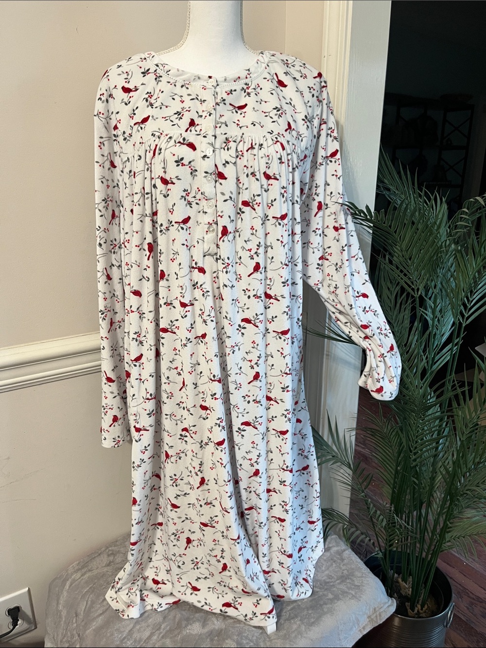 NWOT Aria Collection Cardinal Bird Soft Nightgown w/ Pockets Size 4X plus 26/28